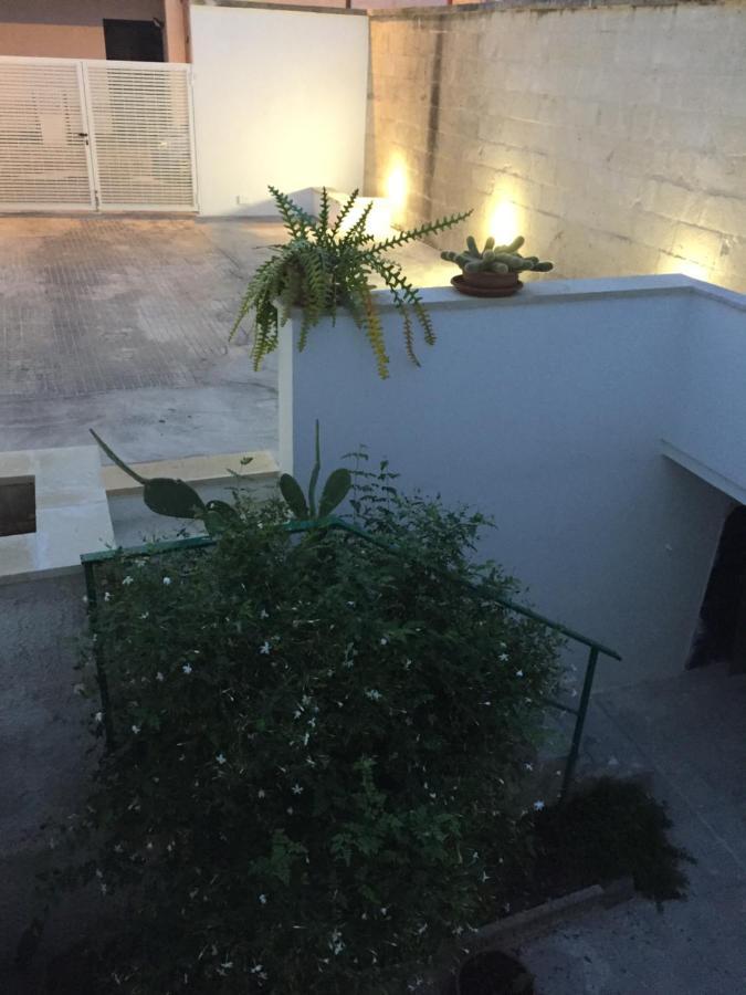 Casa Sul Mare - Wifi Free - Parcheggio Privato Daire San Foca Dış mekan fotoğraf
