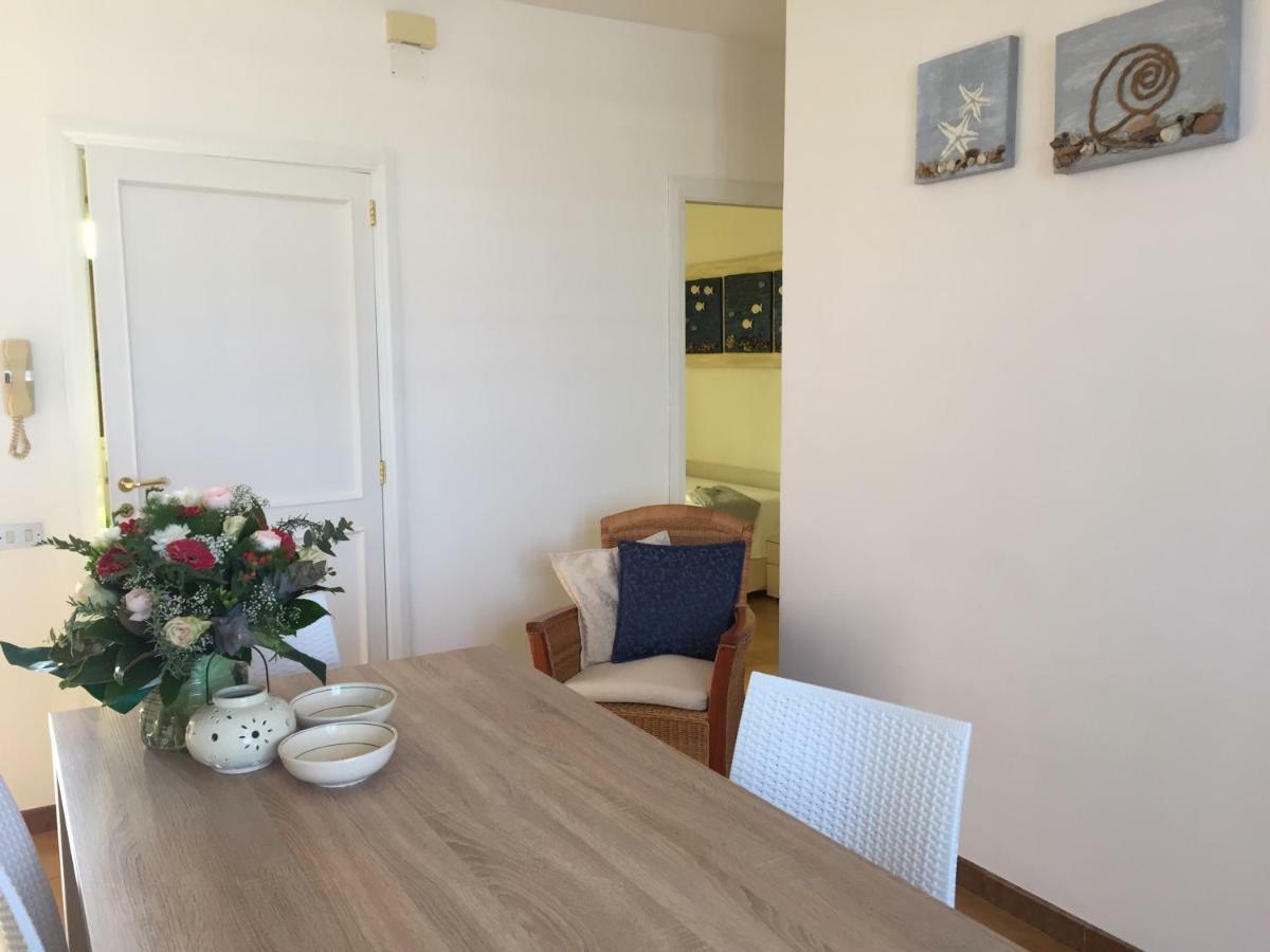 Casa Sul Mare - Wifi Free - Parcheggio Privato Daire San Foca Dış mekan fotoğraf