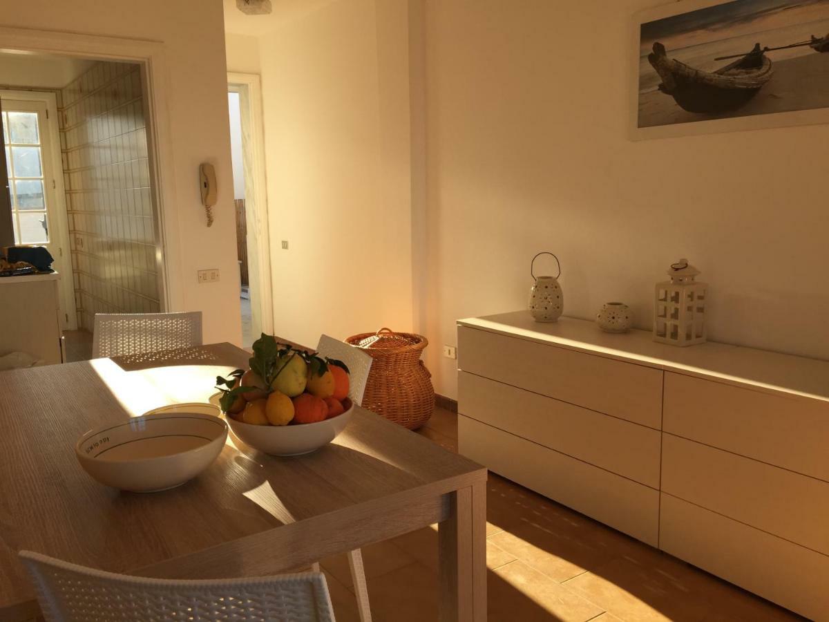 Casa Sul Mare - Wifi Free - Parcheggio Privato Daire San Foca Dış mekan fotoğraf