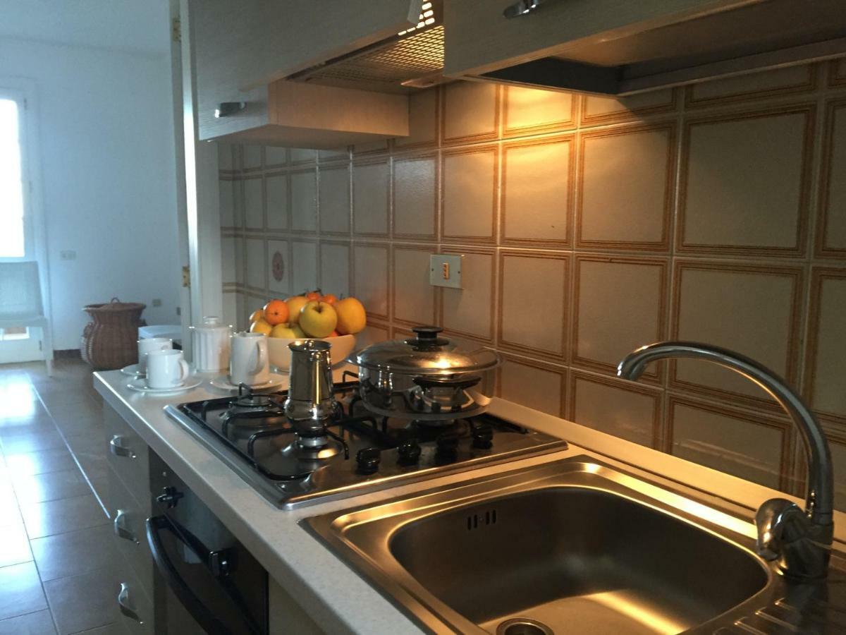Casa Sul Mare - Wifi Free - Parcheggio Privato Daire San Foca Dış mekan fotoğraf
