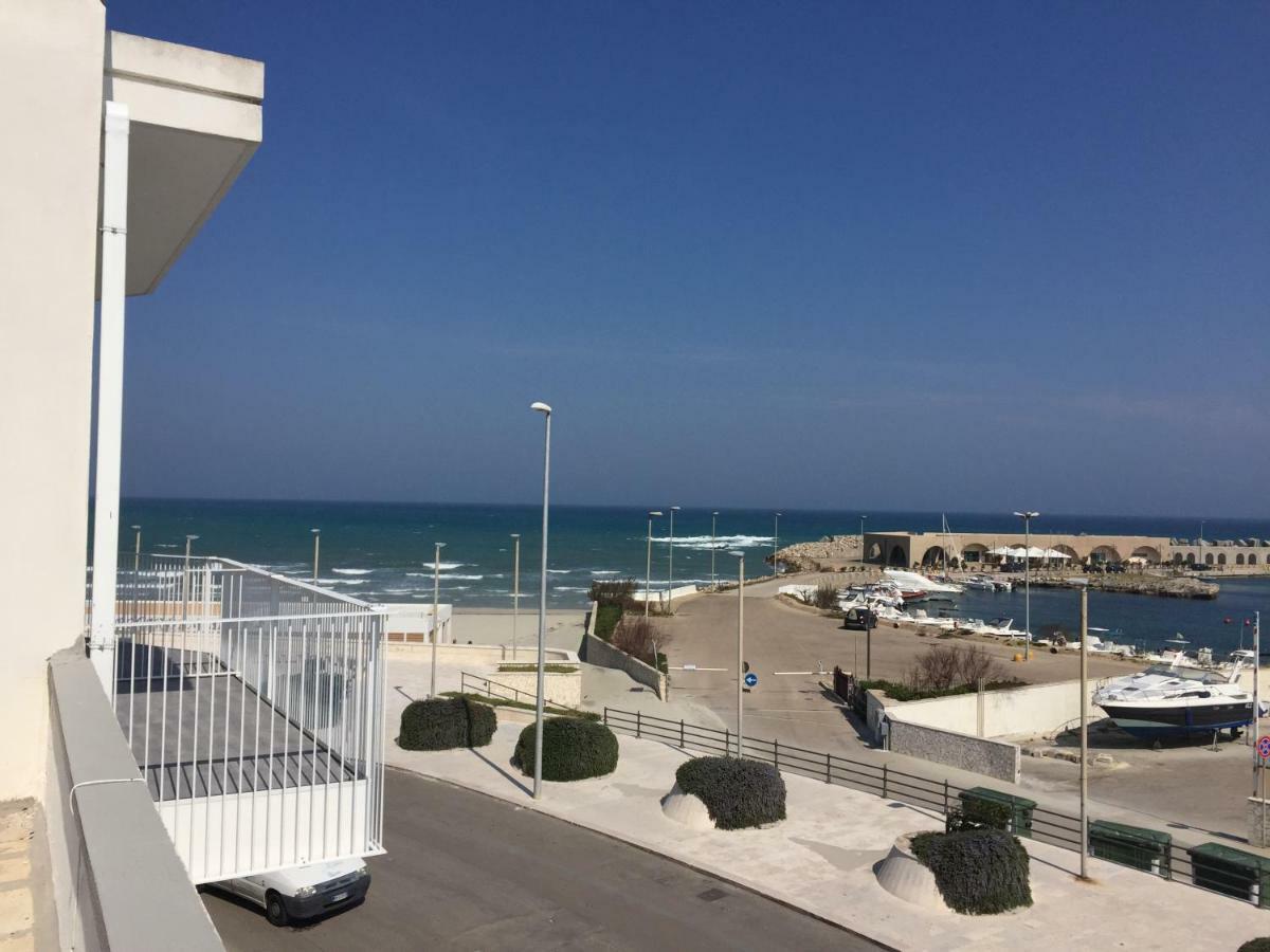 Casa Sul Mare - Wifi Free - Parcheggio Privato Daire San Foca Dış mekan fotoğraf